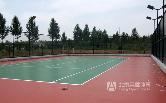 pu塑膠網(wǎng)球場