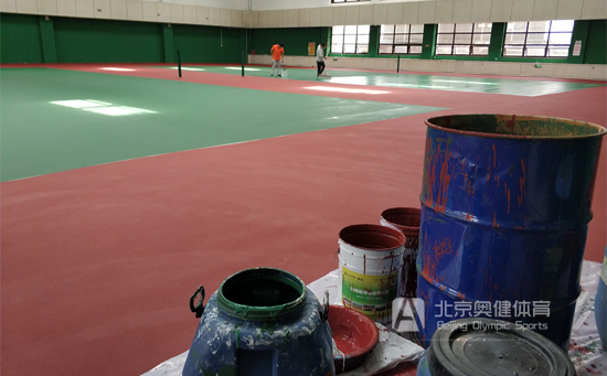 昆泰嘉和酒店網球場地面