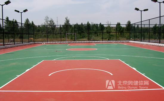 塑膠籃球場地鋪裝方法由奧健體育整理