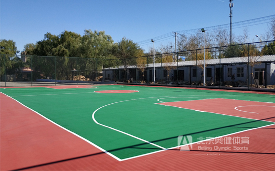 對(duì)于硅pu籃球場(chǎng)施工來說