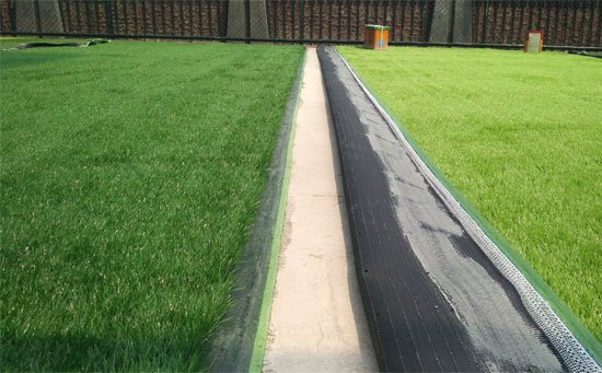 足球場(chǎng)人造草坪施工工藝