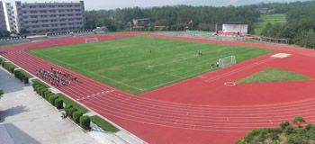 塑膠跑道的保養(yǎng)需要注意哪些事項(xiàng)呢