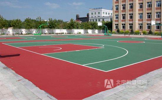 硅pu塑膠籃球場裂紋處理方法